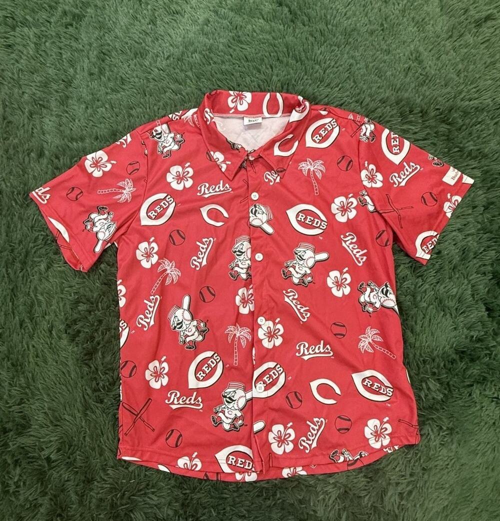 Cincinnati Reds MLB Hawaiian Button Up Shirt Adult Size XL BDA Sports Fan